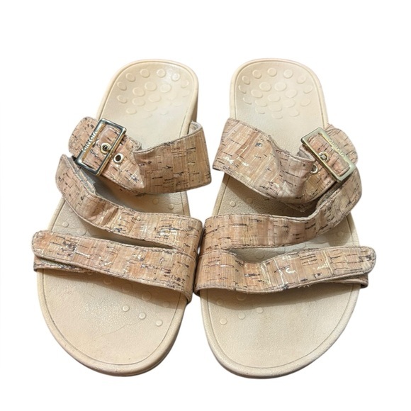 Vionic sandals 8 - Picture 1 of 6